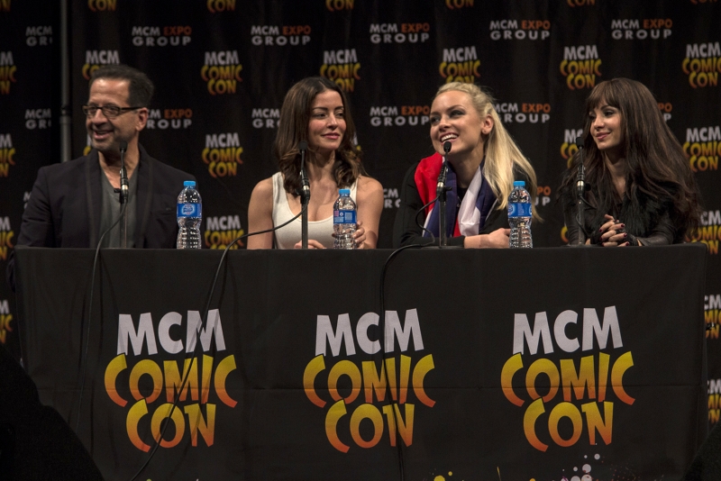 Lost-Girl-Panel_MG_7829